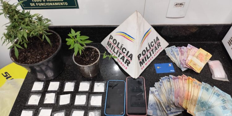 Polícia Militar desarticula ponto de tráfico de drogas no bairro Geraldo Veloso em Formiga