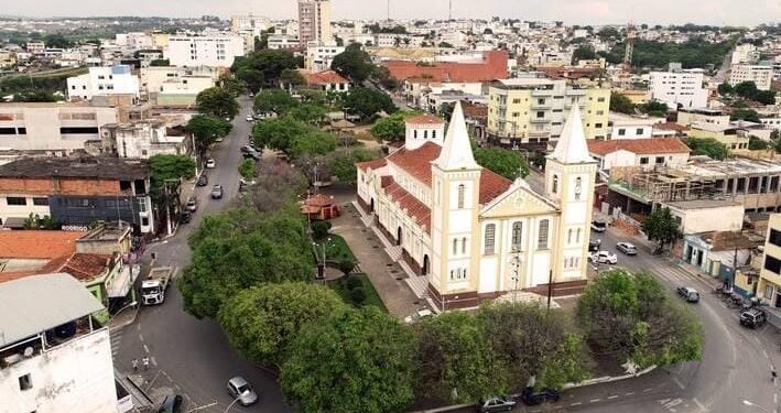 Arcos celebra avanço significativo no Ideb e destaca investimentos em educação