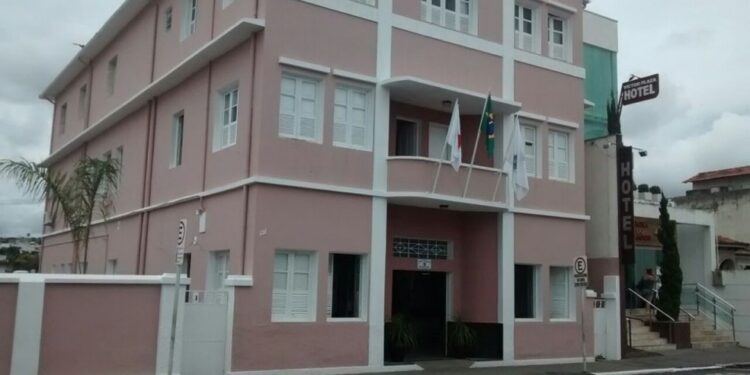 Secretaria de Educação e Esportes abre processo seletivo para professores e engenheiro civil