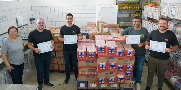 Banco de Alimentos de Formiga recebe doação de mais de 12 mil litros de leite