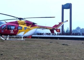 Helicóptero dos Bombeiros cai e mata tripulação durante buscas de monomotor em Ouro Preto