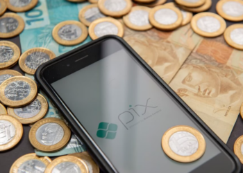 Pix está fora do ar? Usuários relatam problema no sistema em vários bancos