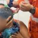 ‘Cabelo maluco’: bombeiros socorrem criança com objetos presos na cabeça