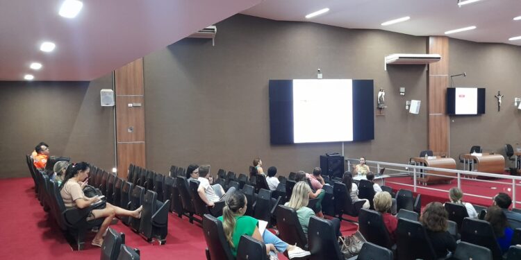 Arcos: Fumusa promove evento sobre saúde mental para Corpo de Bombeiros