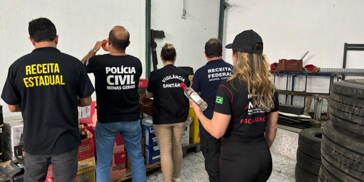 “Operação Inebriari” fiscaliza distribuidoras de bebidas em Divinópolis
