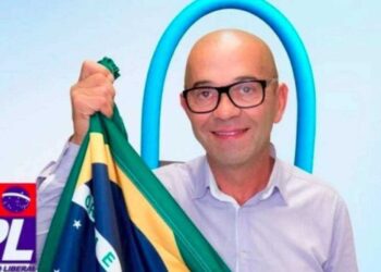 Autor de atentado enlouqueceu após Bolsonaro perder, diz ex que viveu 17 anos com ele