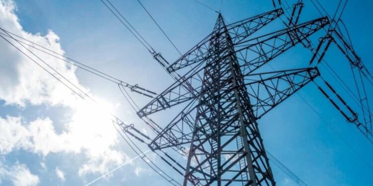 Cemig terá que pagar R$ 100 mil por dia se não evitar queda de luz em MG