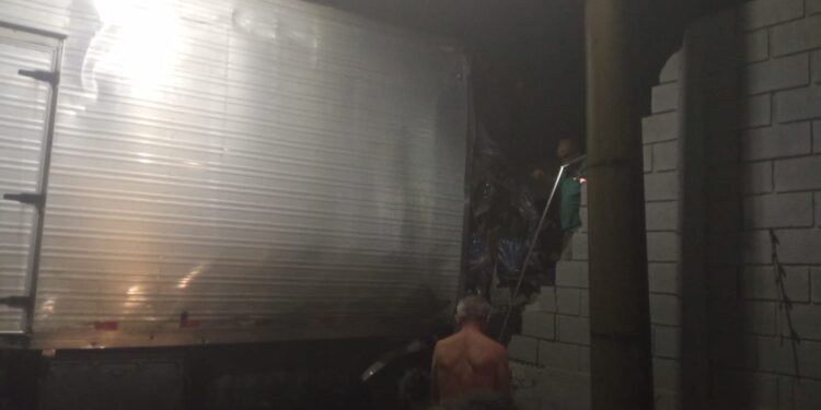 Caminhão perde o freio e causa acidente fatal no Bairro Mangabeiras, em Formiga