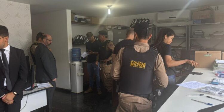 Operação “Bilocação” combate crimes de corrupção e homofobia na Secretaria de Obras de Formiga