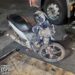 Motociclista fica gravemente ferido após colisão entre caminhão e motocicleta na MG-170 em Arcos