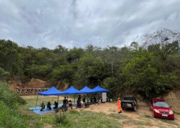 Corpo de Bombeiros de Formiga realiza ação preventiva em treinamento de tiro prático