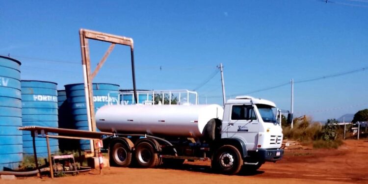 Caminhão é furtado em obra de cervejaria na MGC-146; local registra segundo caso em dois dias