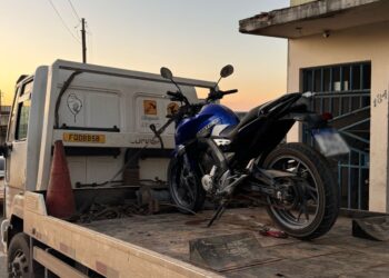 Polícia Militar de São Sebastião do Oeste recupera veículo clonado e prende suspeito