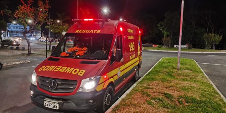Prevenção em Ponto Base: Corpo de Bombeiros reforça segurança no Terminal Rodoviário de Formiga
