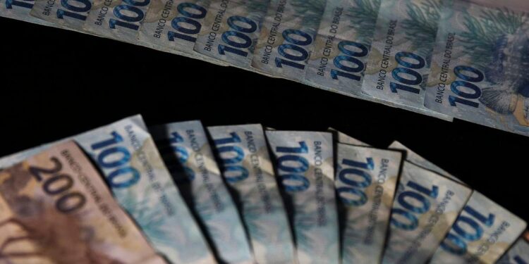 Economia: Governo bloqueia R$ 6 bilhões do Orçamento de 2024