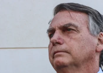PF indicia Bolsonaro e mais 36 por tentativa de golpe de Estado