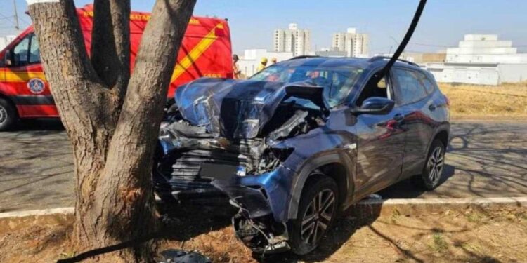 Homem é preso suspeito de matar esposa para ficar com seguro de R$ 1 milhão