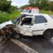 Acidente entre carro e caminhão deixa duas pessoas feridas na BR-494 em Nova Serrana