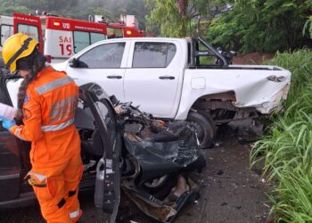 Grave acidente na BR-354 deixa uma vítima fatal e feridos graves em Formiga