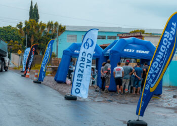 Blitz educativa reforça a importância do Novembro Azul em Córrego Fundo