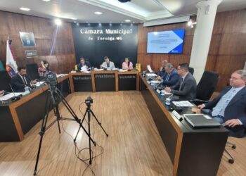 Última reunião Ordinária do ano no Legislativo é marcada por aprovações e homenagens