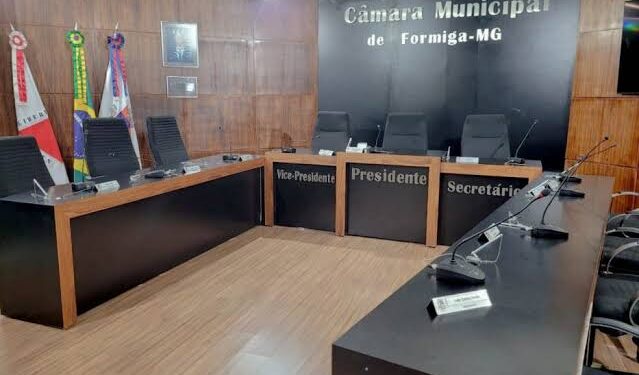 Eleição para Mesa Diretora da Câmara em 2025 terá quatro candidatos a presidente