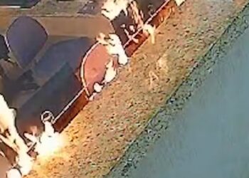 Mulher incendeia recepção da Santa Casa de Piumhi