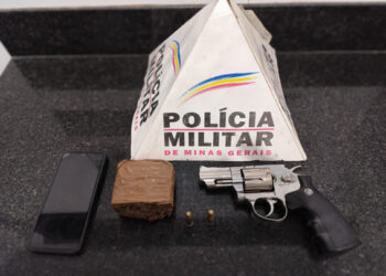 Polícia Militar de Formiga prende homem com drogas e arma de fogo no bairro Balbino Ribeiro