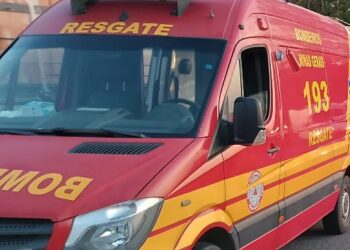 Formiga: motociclista sofre queda durante chuva no bairro Centenário