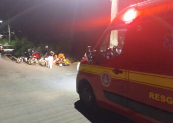 Formiga: acidente entre motocicletas deixa dois jovens feridos no bairro Maringá