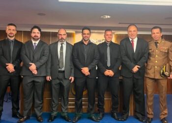 Prefeito reeleito Danilo Contador é diplomado junto do vice Wesley e nove vereadores para a gestão 2025-2028 de Córrego Fundo
