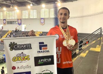 João Lucas Silva brilha no Campeonato Mineiro de Jiu-Jitsu e conquista 3 medalhas para o Tatame do Bem