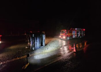 MG 050: Colisão entre caminhões é registrada próximo ao acesso a Pontevila