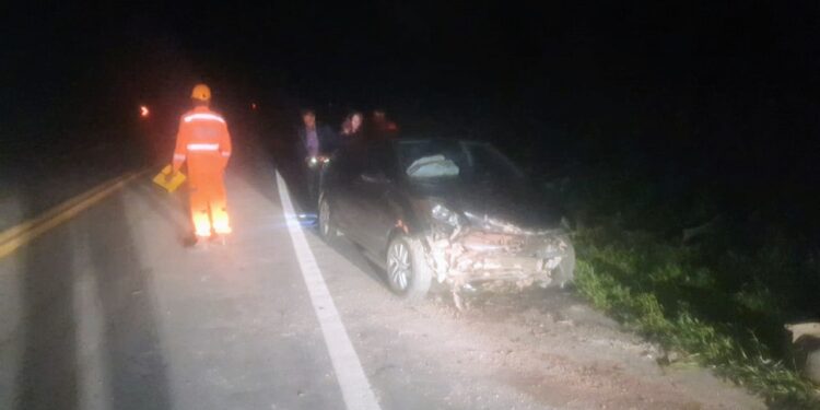 Colisão de automóvel na MG-050 deixa duas mulheres feridas
