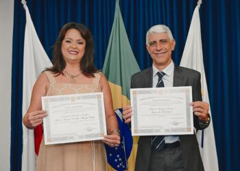 Diplomação do novo prefeito Coronel Laércio Reis, da vice Taciana Carvalho e dos 10 vereadores marca nova etapa política em Formiga