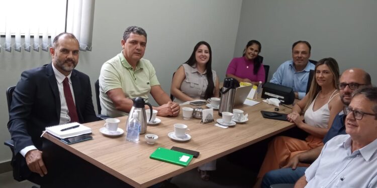 Mobilidade urbana e transporte público são temas de reunião