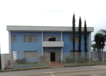 Prefeitura de Córrego Fundo se pronuncia sobre médico investigado por atuar em seis prefeituras