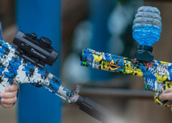 Brinquedo perigoso: armas de gel podem causar lesões graves nos olhos