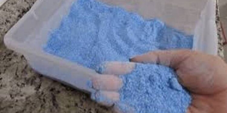 PM desmantela fábrica de sabão em pó falsificado em Divinópolis