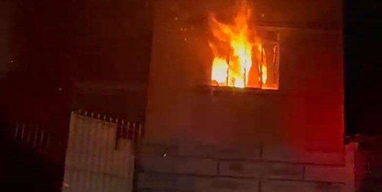 PM prende, em flagrante, suspeito de incendiar casa da ex-companheira no Sagrado Coração de Jesus