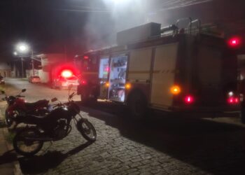 Homem é preso após incendiar residência no bairro São Luís