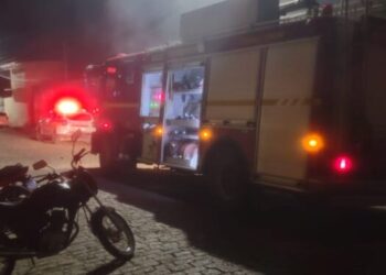 Polícia Militar divulga informações sobre homem que incendiou a própria casa no bairro São Luiz