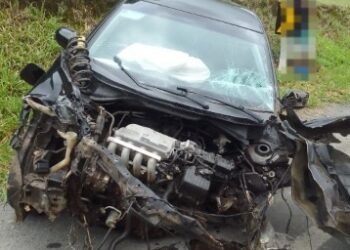 Acidente entre carro e caminhão é registrada em Formiga