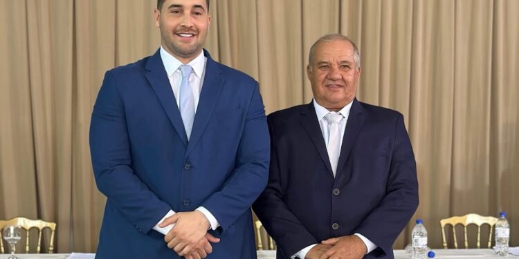 Itamar da Tamafe e Pedro Vilela tomam posse como Prefeito e Vice-prefeito de Pains