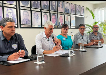 Em coletiva, novo prefeito de Formiga fala sobre dívida deixada pela gestão anterior, transporte público e atraso nos salários dos servidores