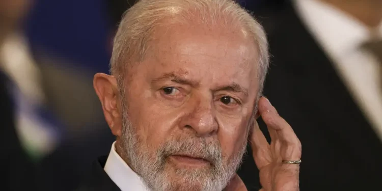 Microcefalia: Lula veta pensão, mas autoriza indenização de R$ 60 mil