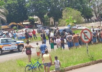 Jovem é assassinado a tiros no meio da rua em Moema