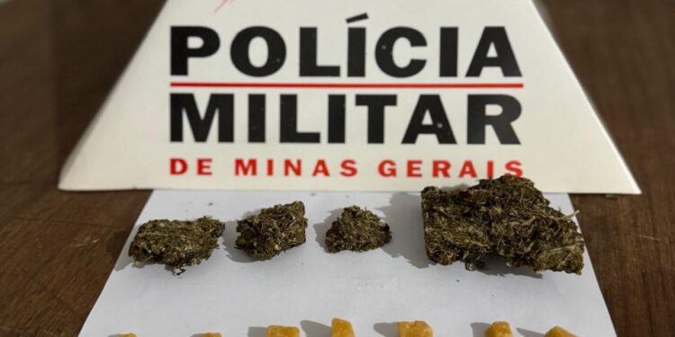 Arcos: adolescente tenta escapar da polícia em alta velocidade, mas é apreendido com drogas