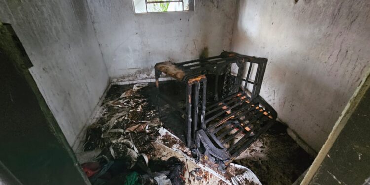 Formiga: incêndio em residência no bairro Vila Bom Pastor é controlado por populares