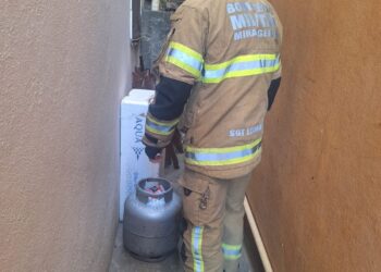 Vazamento de gás GLP é contido pelo Corpo de Bombeiros em Arcos